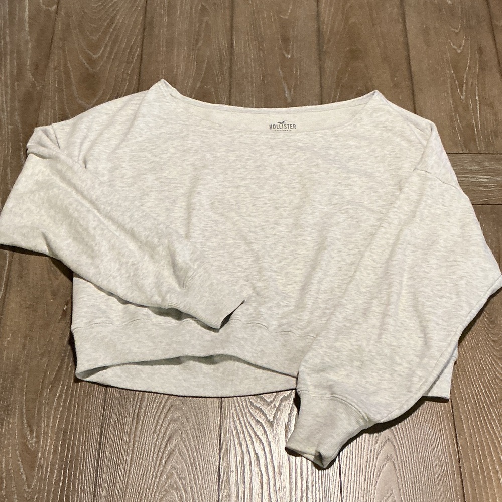 Hollister Women's Light Gray Cropped Sweatshirt sz M
